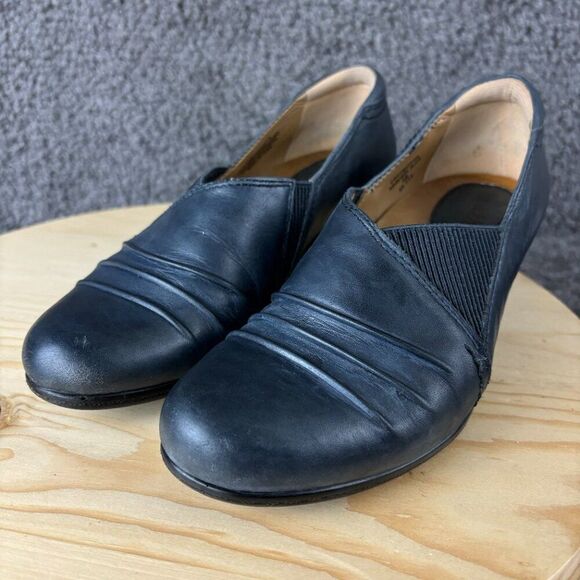 Earth Day Tripper Kitten Heel Shoe Womens 6 Leather Admiral Blue Slip On Pump - Picture 2 of 11